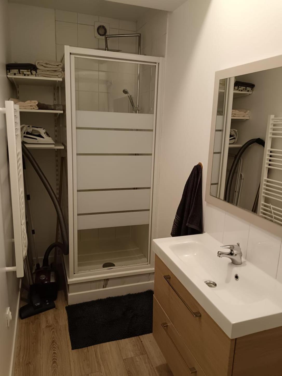 Appartement T2 Prive Proche Gare Marsiglia Esterno foto
