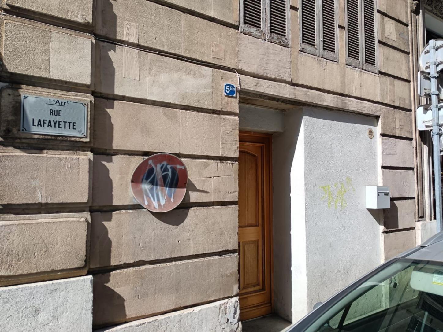 Appartement T2 Prive Proche Gare Marsiglia Esterno foto